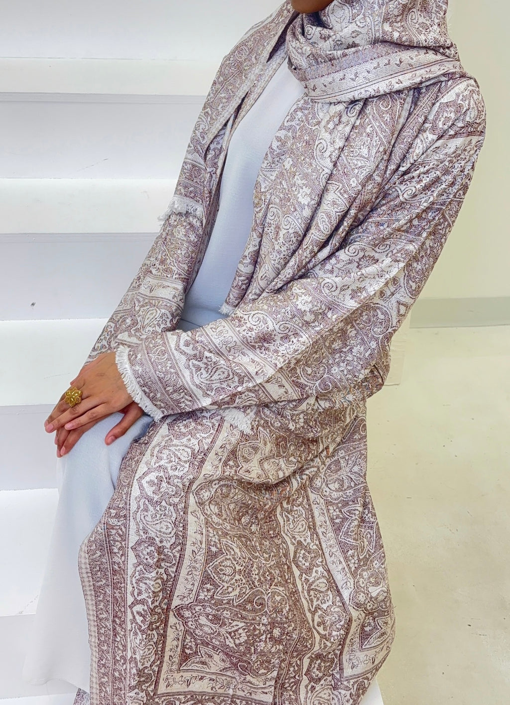 Rose Paisley Pashmina Abaya