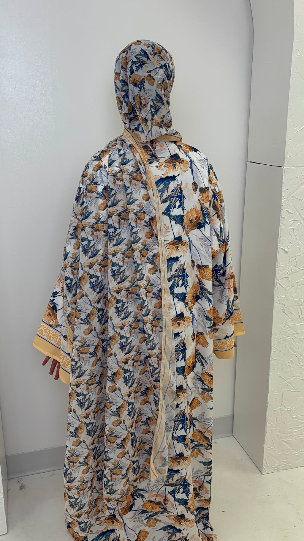 Golden Bloom Abaya