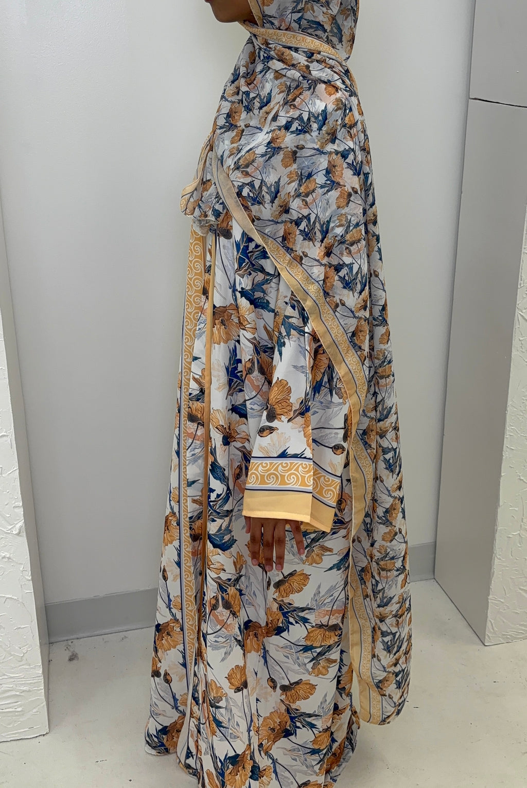 Golden Bloom Abaya