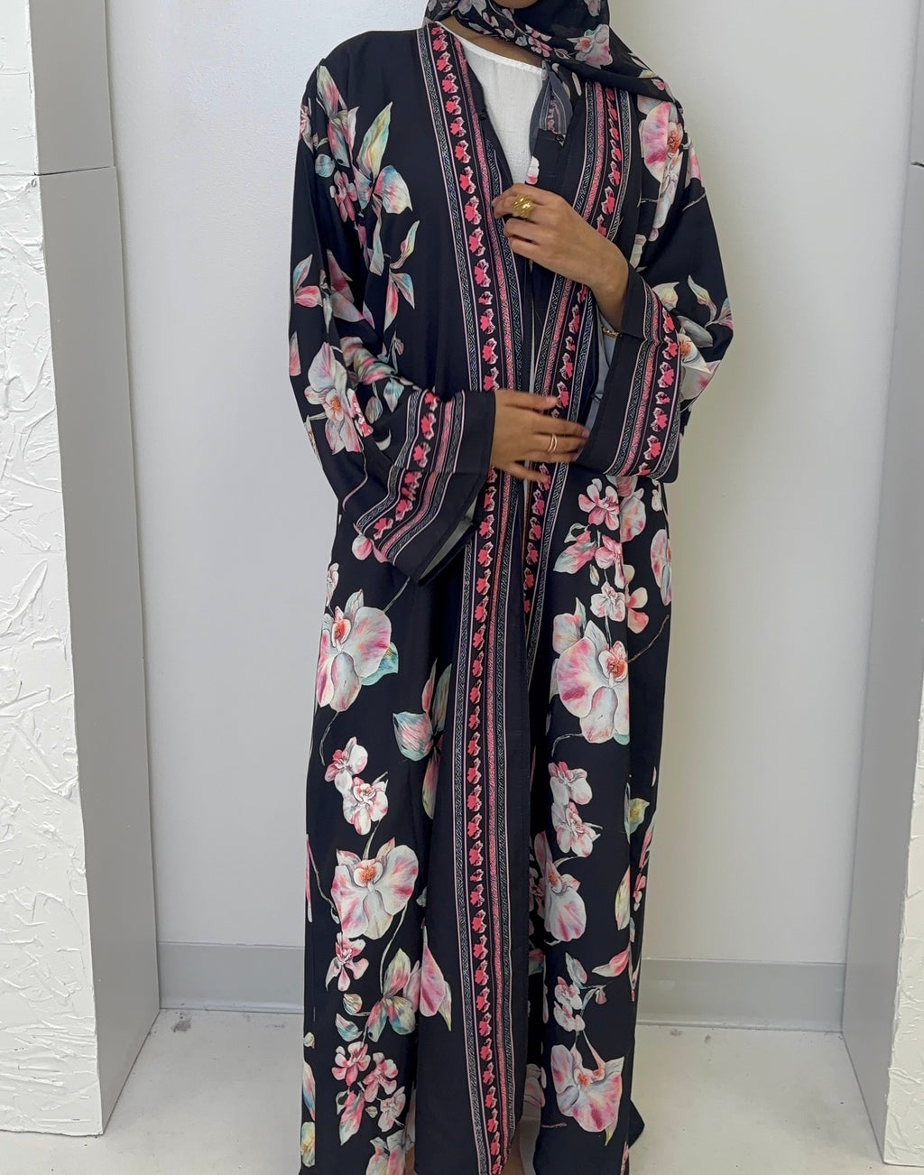 Midnight Petal Abaya
