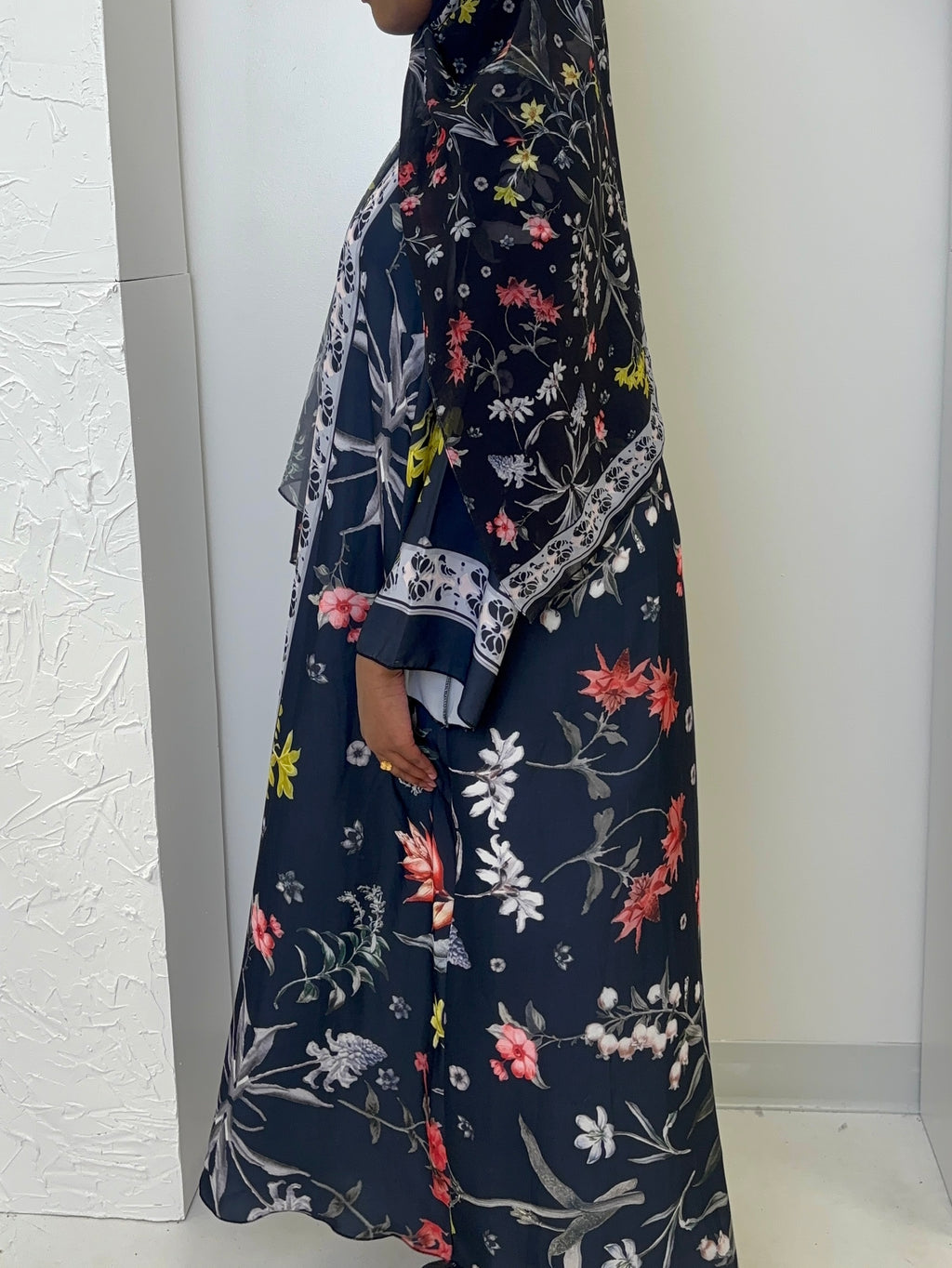 Midnight Garden Abaya