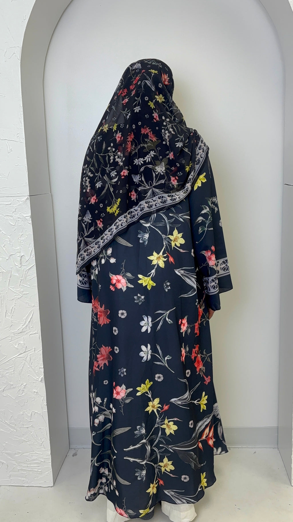 Midnight Garden Abaya
