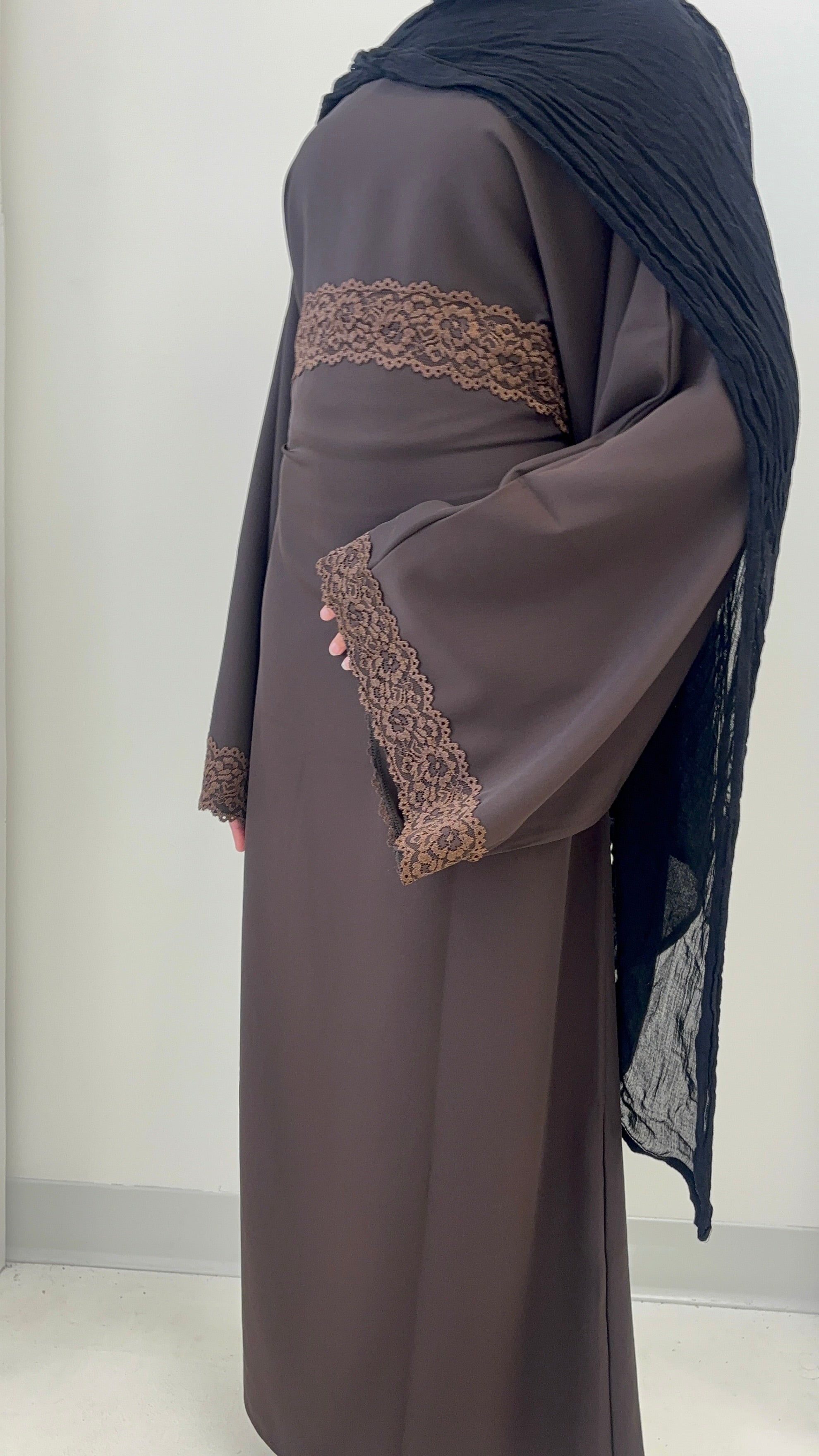 The Jumaé label dress